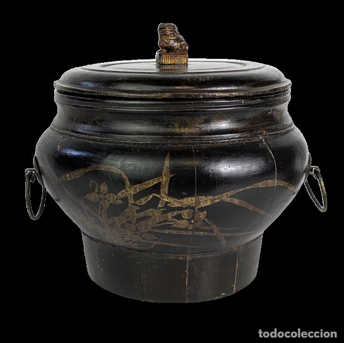 Fotokamera: Caja China lacada Primera Rep&uacute;blica (1911-1949)