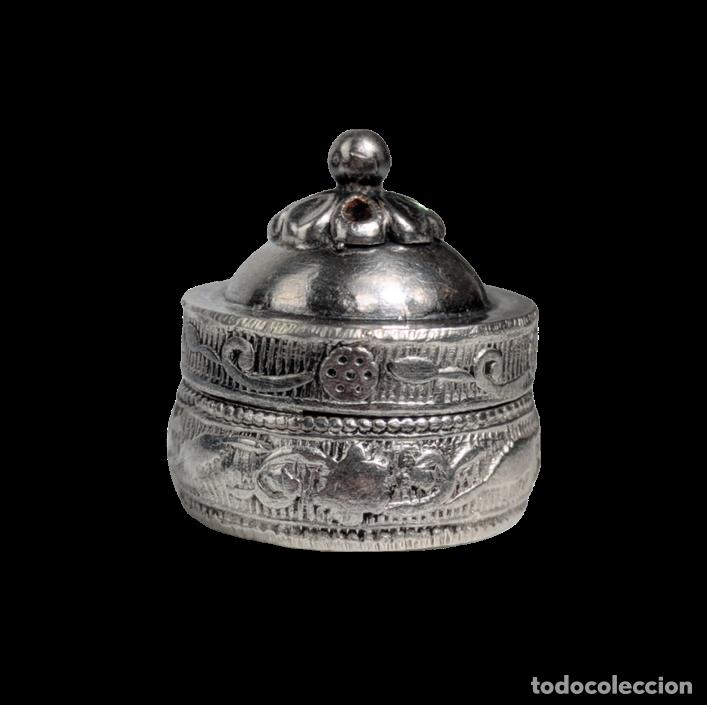 Fotokamera: Peque&ntilde;a Cajita Pastillero de Plata India esmaltada 11g