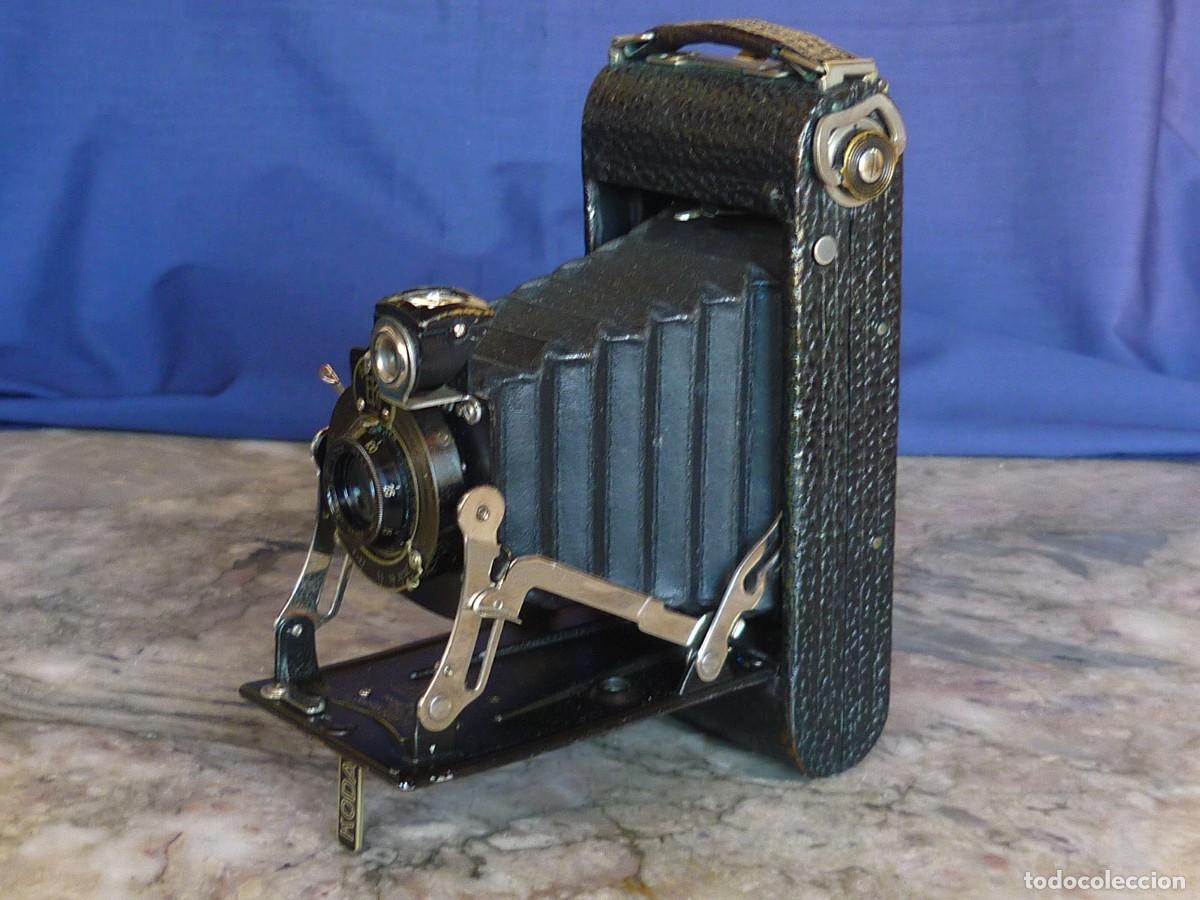C&aacute;mara de fotos: Antiguo C&aacute;mara de Fuelle Plegable N&ordm;1 Pocket Kodak Series II Autographic. c1922.