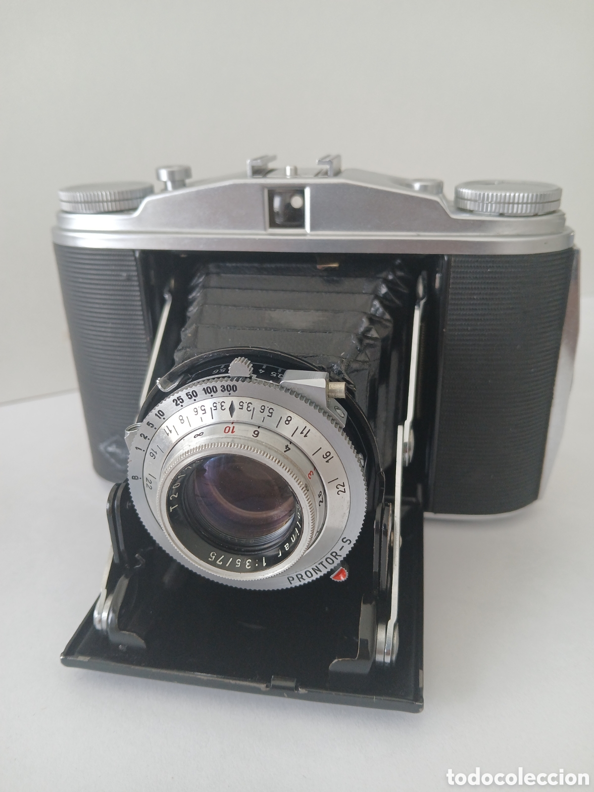 C&aacute;mara de fotos: Agfa Isolette ll, 6x9mm. Funciona perfectamente. - Foto 1