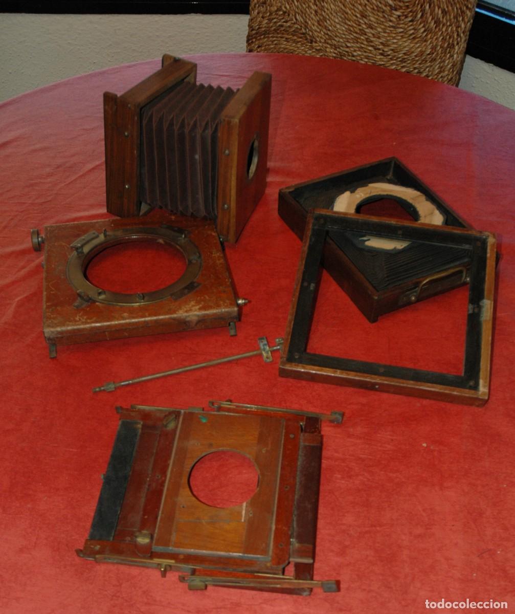 C&aacute;mara de fotos: LOTE DE VARIOS ACCESORIOS PARA RESTAURAR C&Aacute;MARAS DE MADERA (272)