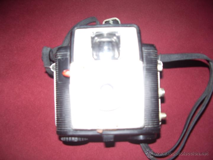 C&aacute;mara de fotos: CAMARA KODAK BROWNIE - Foto 3