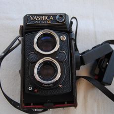 Cámara de rollo Yashica focus - Vegas Alquila Cámara de rollo Yashica focus - Vegas Alquila