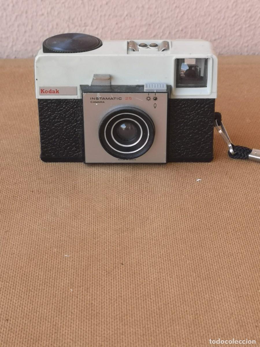 C&aacute;mara de fotos: M&Aacute;QUINA KODAK INSTAMATIC 25 - Foto 1