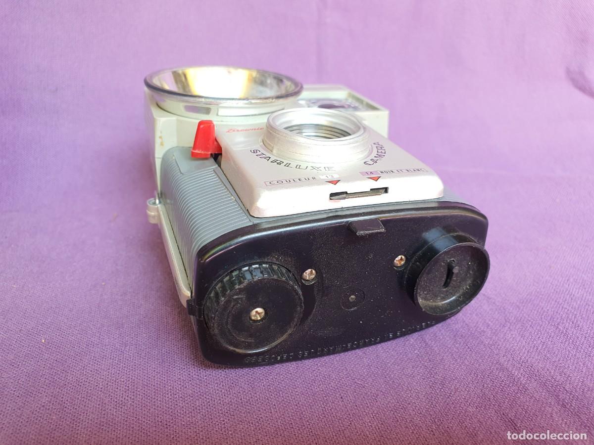 C&aacute;mara de fotos: Kodak Brownie Starlux. 1960. - Foto 3