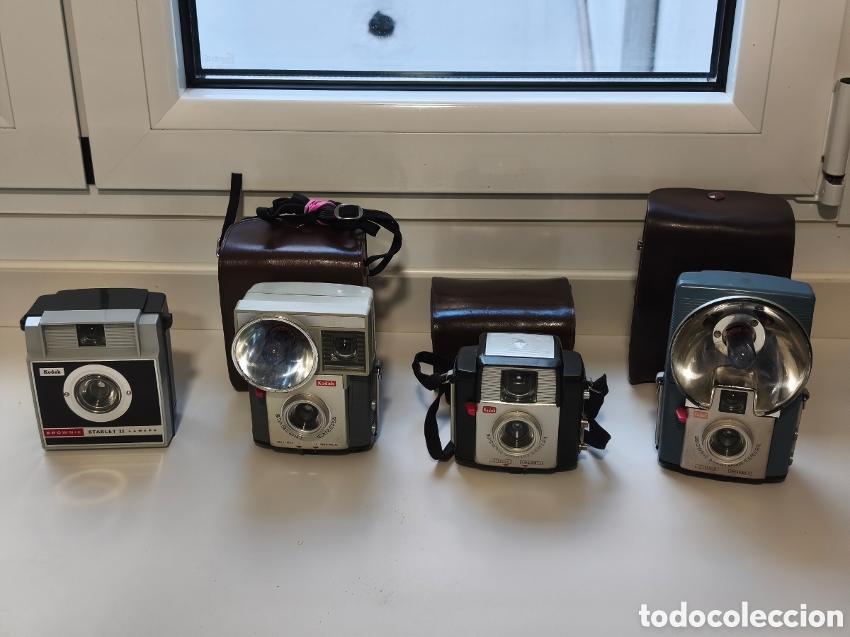 C&aacute;mara de fotos: Lote de 4 c&aacute;maras Kodak de baquelita
