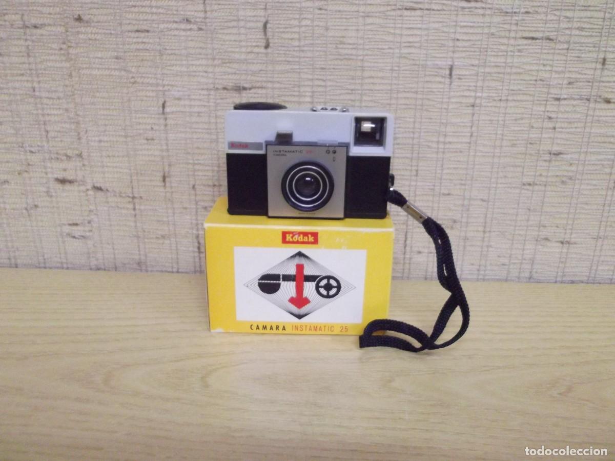 C&aacute;mara de fotos: Camara Kodak Instamatic 25 con caja. - Foto 5