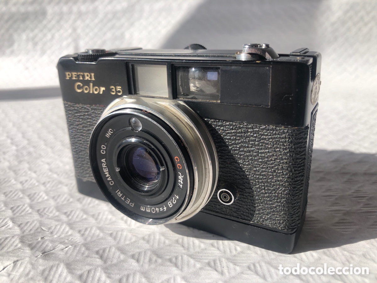 C&aacute;mara de fotos: Antigua camara PETRI COLOR 35