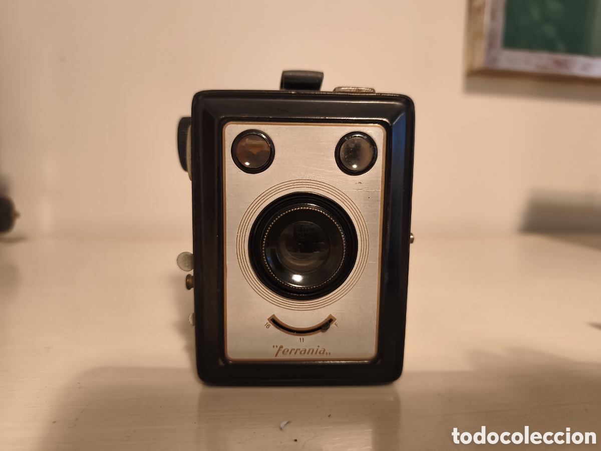 C&aacute;mara de fotos: C&aacute;mara de caja Ferrania