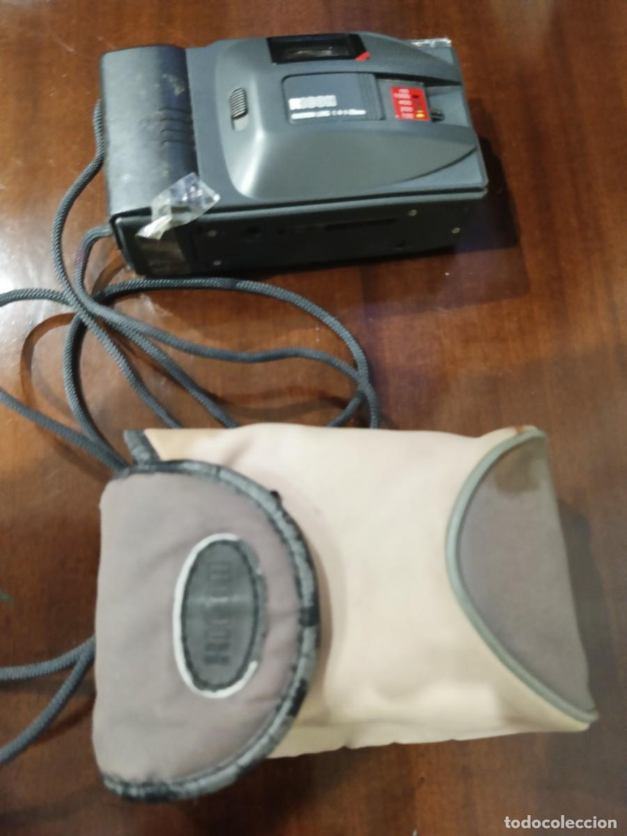 C&aacute;mara de fotos: RICOH Rikenon con funda