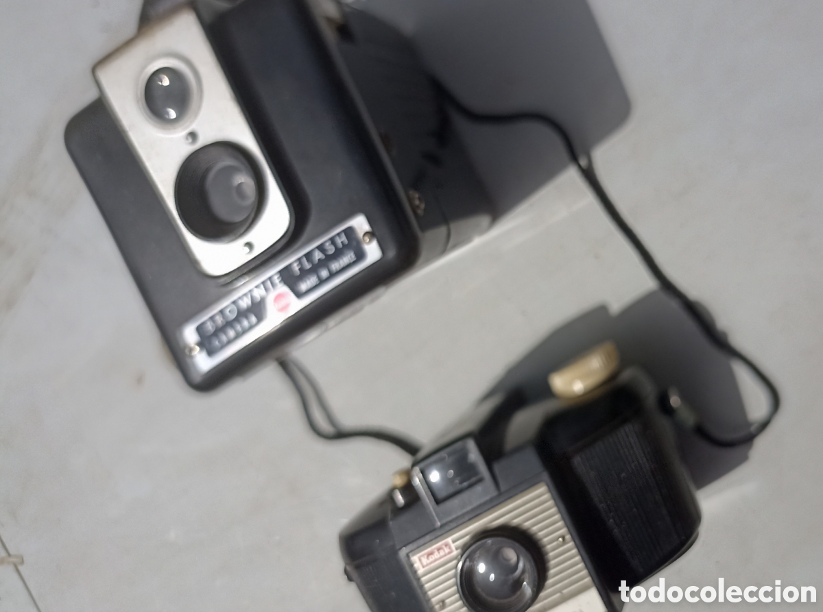 C&aacute;mara de fotos: Lote de dos c&aacute;maras vintage Kodak Brownie