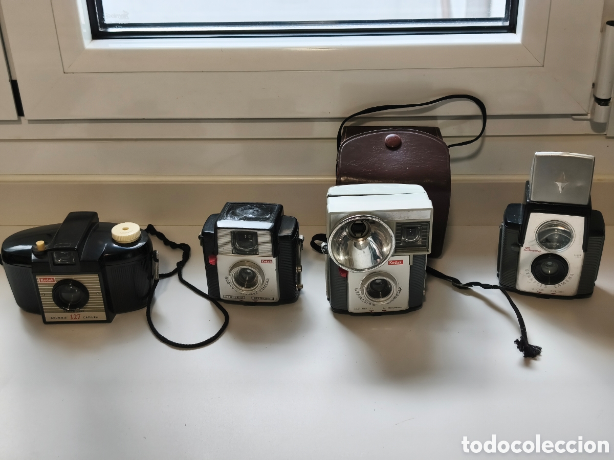 C&aacute;mara de fotos: Lote de 4 camaras de baquelita Kodak