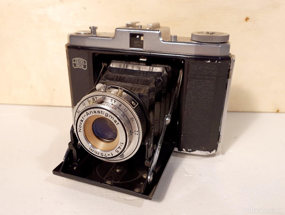C&aacute;mara de fotos: Zeiss Ikon Nettar, a&ntilde;os 50.