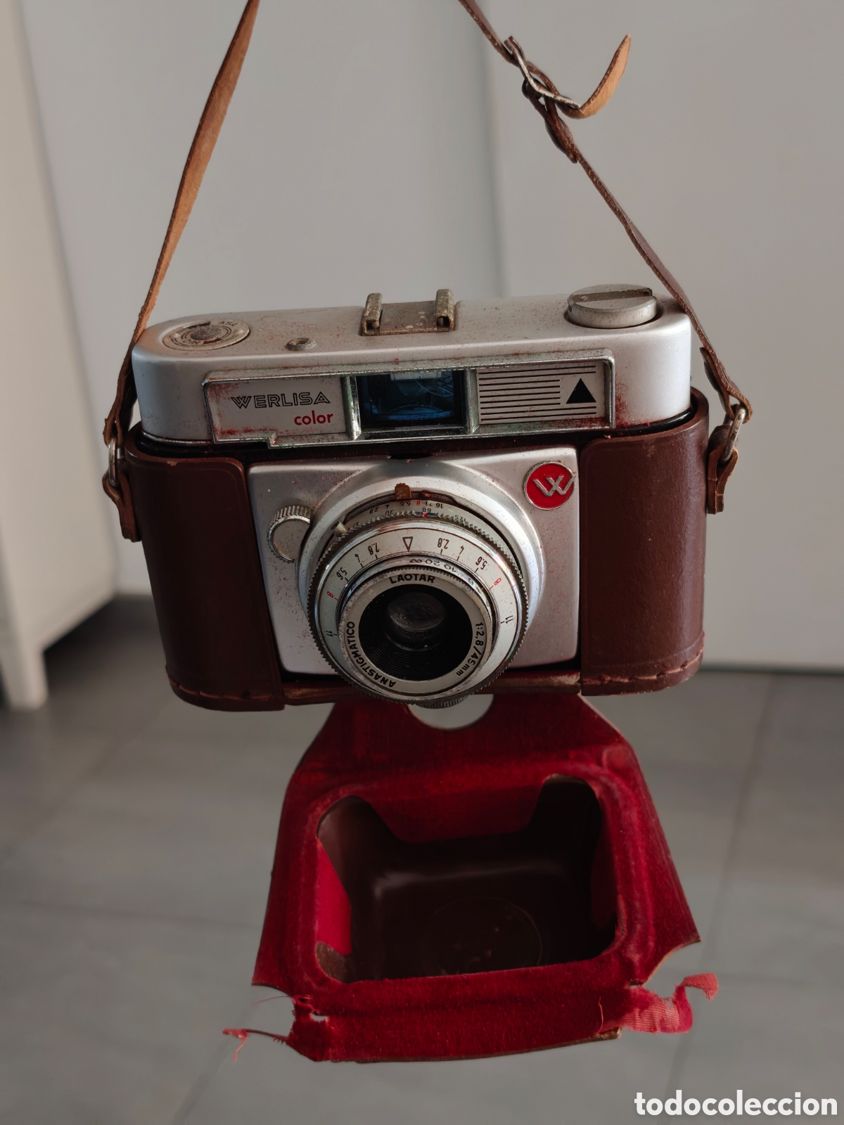 C&aacute;mara de fotos: c&aacute;mara Werlisa Color vintage con funda de cuero marr&oacute;n
