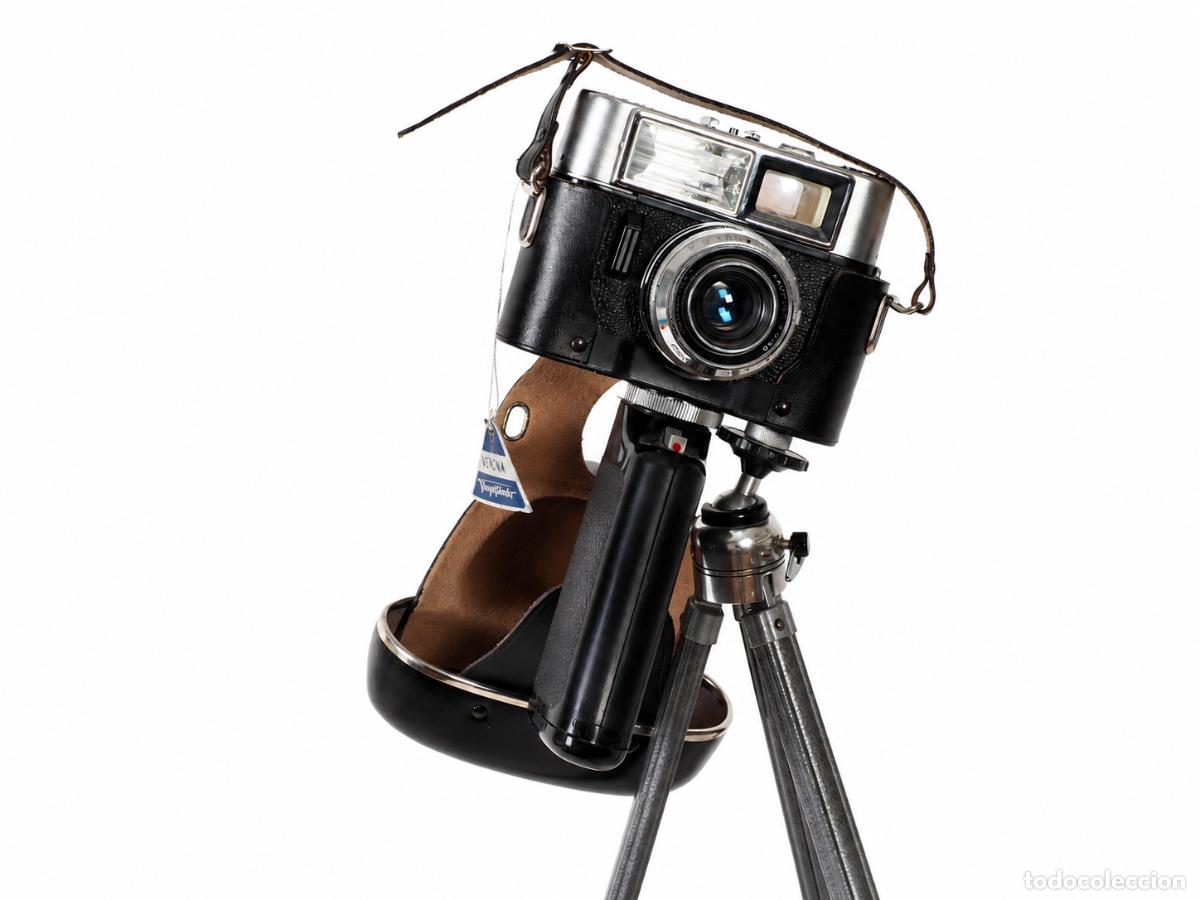 C&aacute;mara de fotos: Voigtl&auml;nder Vitrona con funda, empu&ntilde;adura y tr&iacute;pode - Foto 2