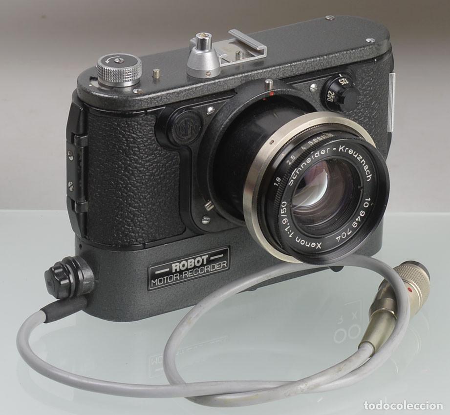 C&aacute;mara de fotos: rara c&aacute;mara motorizada Berning RoBoT Motor Recorder+objetivo Schneider Xenon 50/1,9 (Alemania, 1968)
