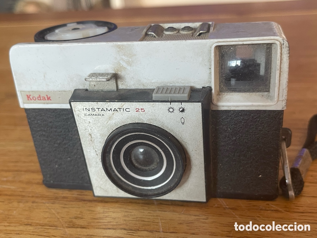 Fotokamera: Kodak Instamatic 25 c&aacute;mara vintage a&ntilde;os 60