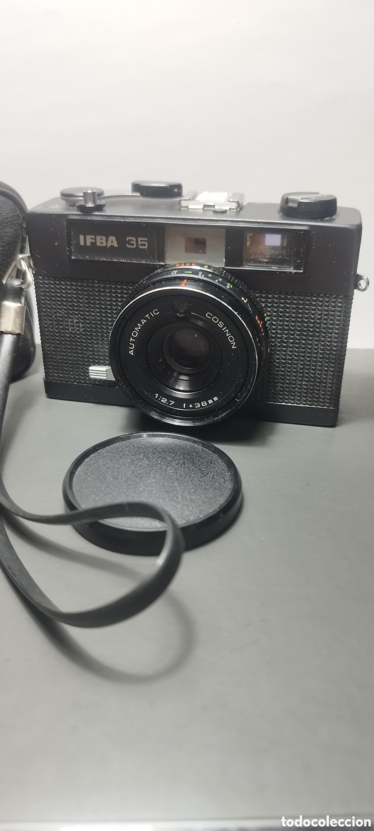 C&aacute;mara de fotos: C&aacute;mara retro IFBA 35 (Cosina) + Funda original