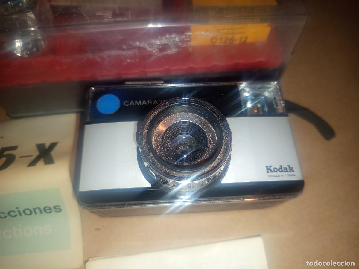 C&aacute;mara de fotos: Antiguo art&iacute;culo de colecci&oacute;n c&aacute;mara anal&oacute;gica vintage Kodak Instamatic 255-X en su estuche exposito - Foto 12