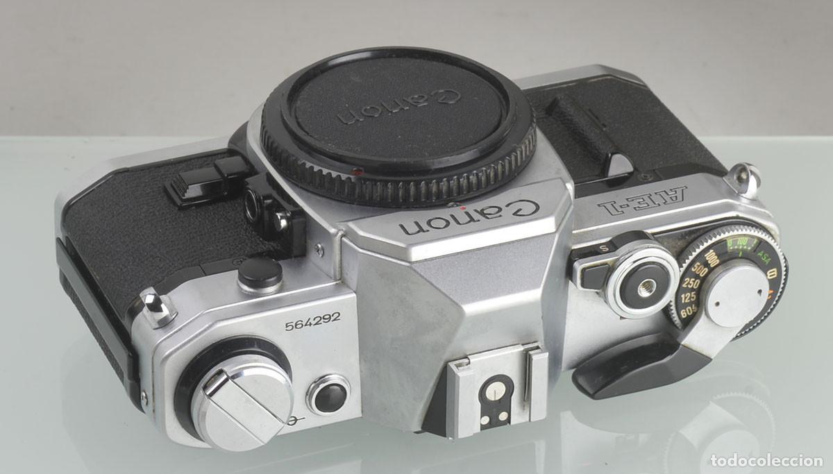 C&aacute;mara de fotos: Canon AE-1 (Jap&oacute;n, 1977) - Foto 7