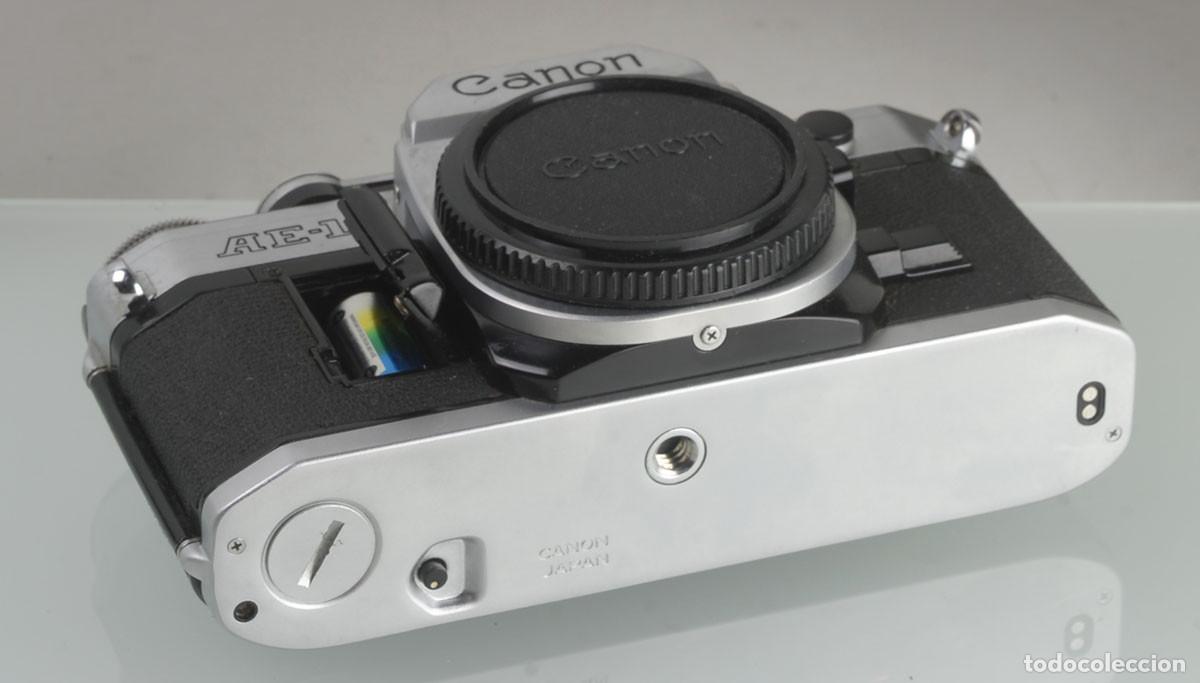 C&aacute;mara de fotos: Canon AE-1 (Jap&oacute;n, 1977) - Foto 8