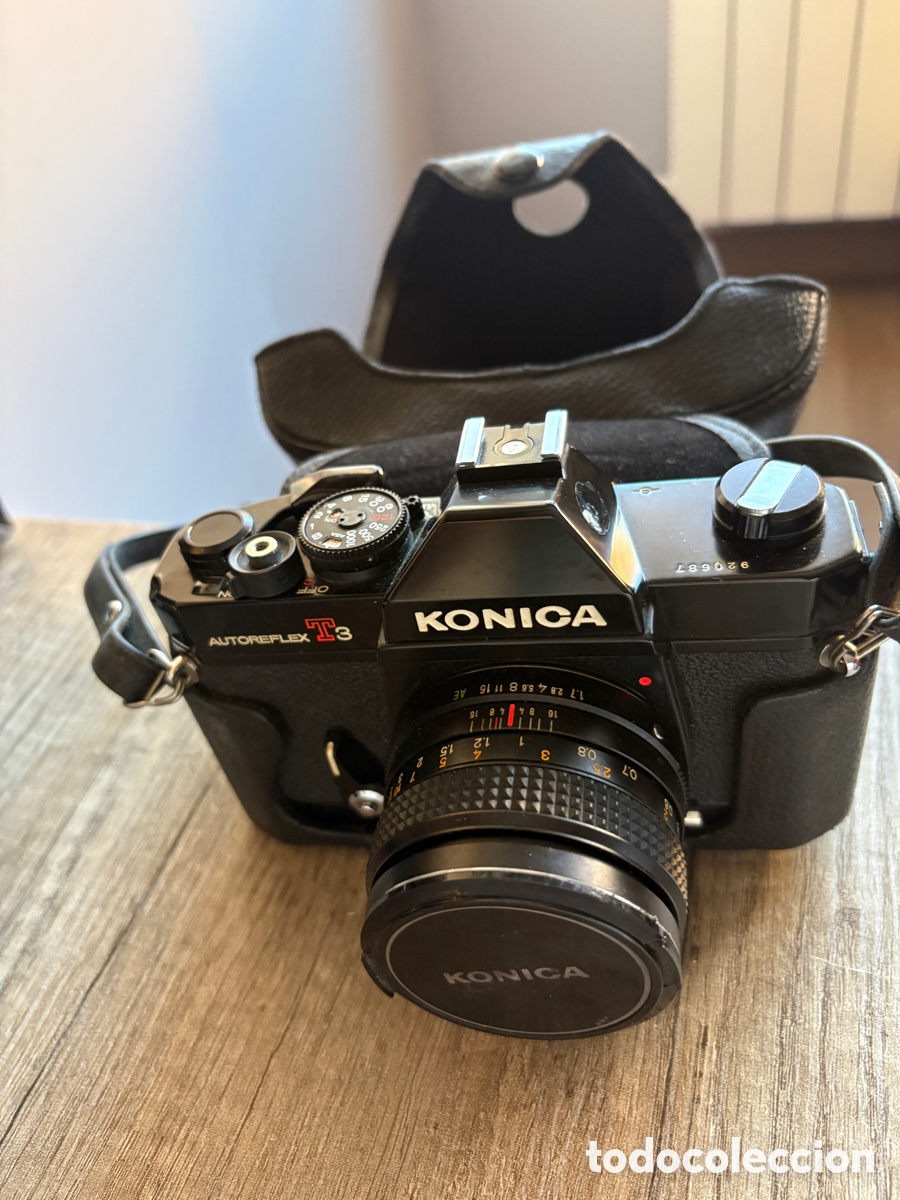 C&acirc;maras de fotos: C&aacute;mara anal&oacute;gica de 35mm marca Konica a&ntilde;os 70