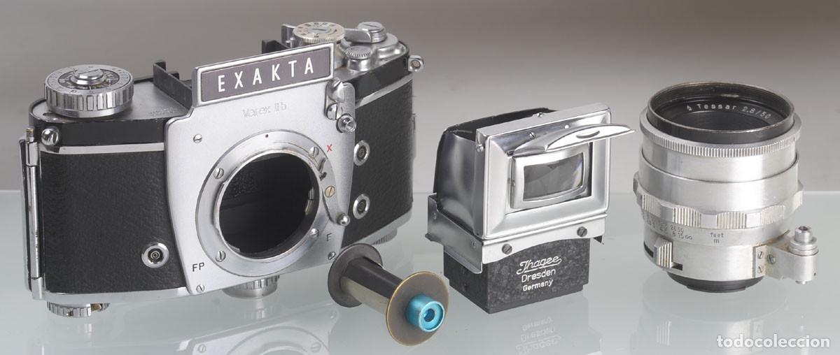 C&acirc;maras de fotos: Exakta Varex IIb (Alemania, 1963-1967) + objetivo Carl Zeiss Tessar 50/2,8