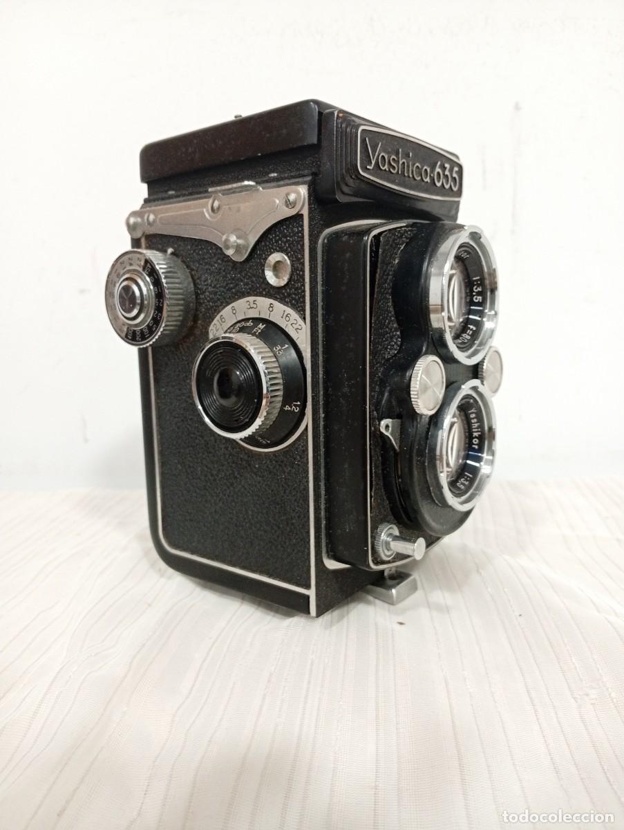 Appareil photos: C&aacute;mara R&eacute;flex de Dos Objetivos (TLR) Yashica 635 + Funda Original de Cuero