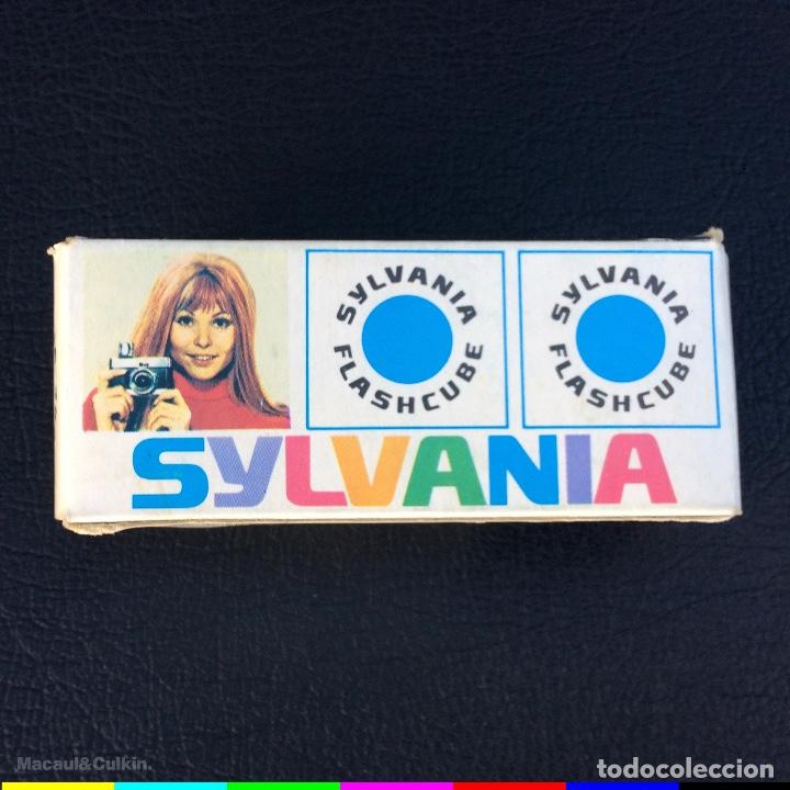 C&aacute;mara de fotos: FLASHCUBE SYLVANIA - CAJA ORIGINAL CON 3 FLASHCUBE - Foto 1