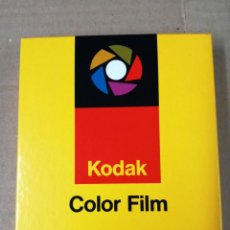 Cámara de fotos: CAJA KODAK VERICOLOR III PROFESIONAL FILM TYPE S -4106-. 9X12 CM.SIN ABRIR VER FOTOS.1985. Lote 192892565