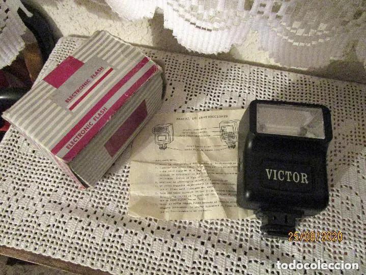 C&aacute;mara de fotos: ELECTRONIC FLASH VICTOR CON CAJA E INSTRUCCIONES - Foto 3