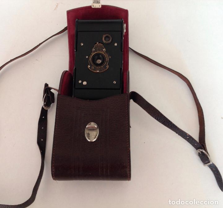 Cámara de fotos: Cartuchera de cuero para cámara de fotos, antigua. Para colgar. 14 x 8,5 x 4 cm. Como nueva - Foto 1 - 230113330