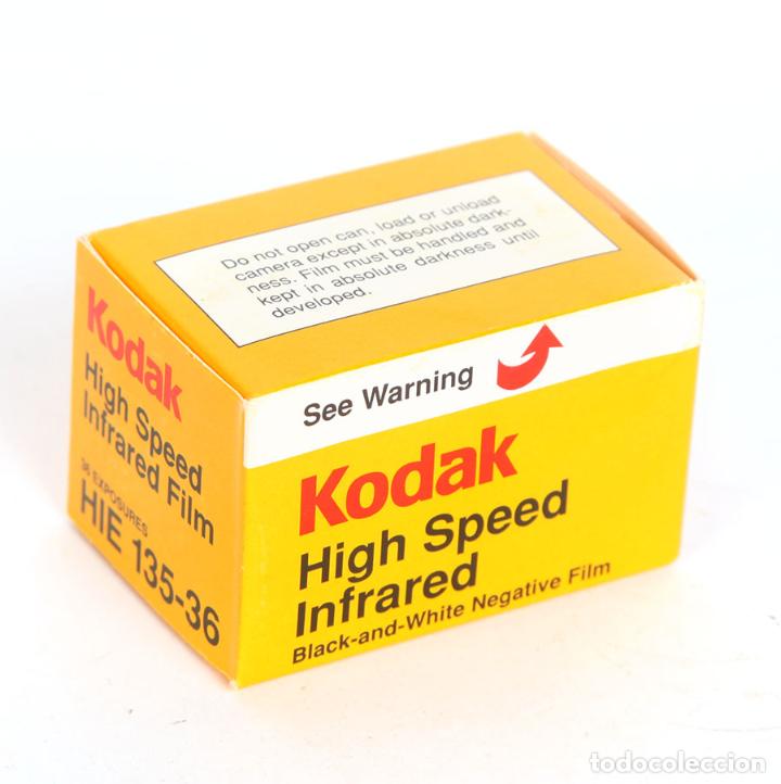 Fotocamere: KODAK HIGH SPEED INFRARED 36 EXP. BLANCO Y NEGRO INFRARROJA - CAD. 1993 - PRECINTADA
