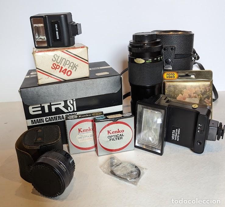 C&aacute;mara de fotos: LOTE DE OBJETIVO Y COMPLEMENTOS PARA LA CAMARA - Foto 1