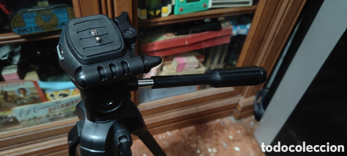 C&aacute;mara de fotos: TRIPODE PROFESIONAL MARCA HAMA - Foto 2