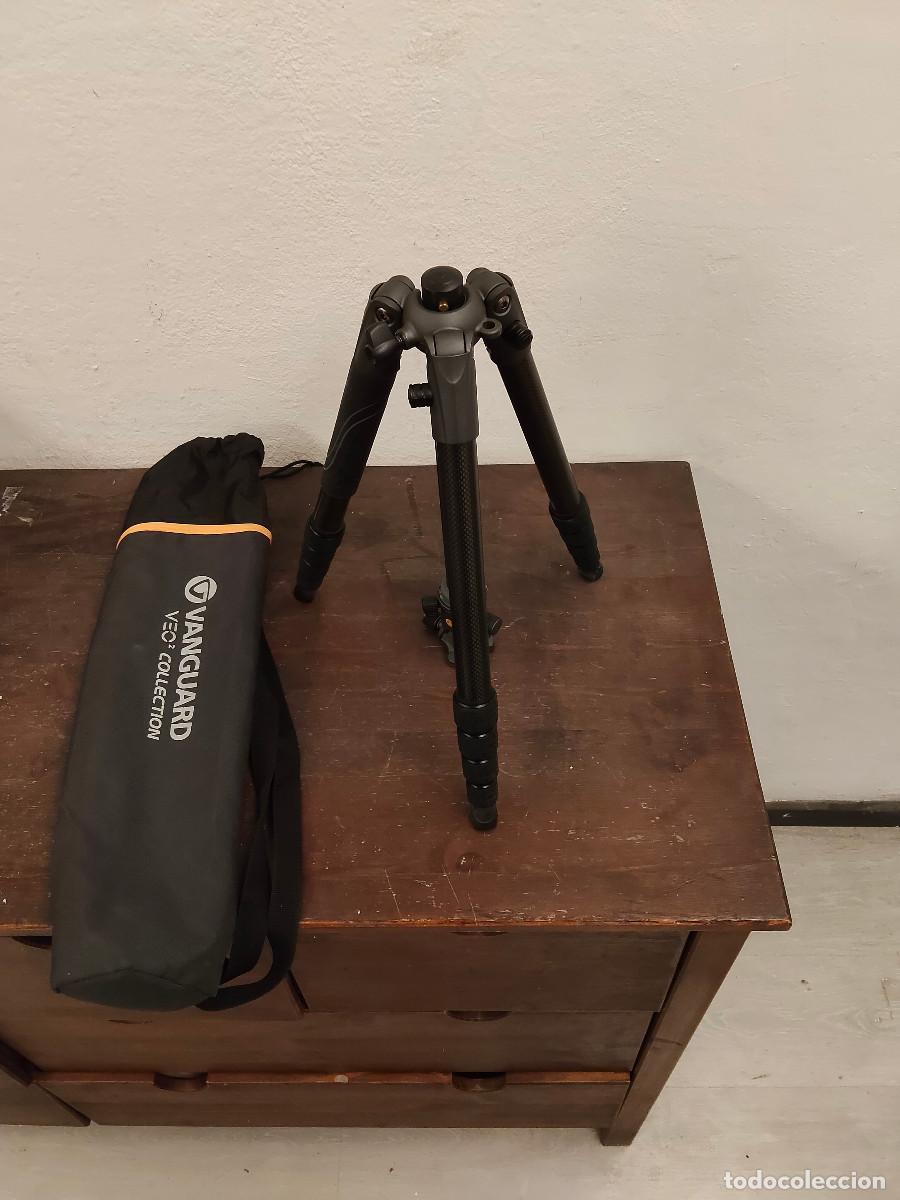 C&aacute;mara de fotos: Tr&iacute;pode Vanguard mas funda protectora - Foto 1