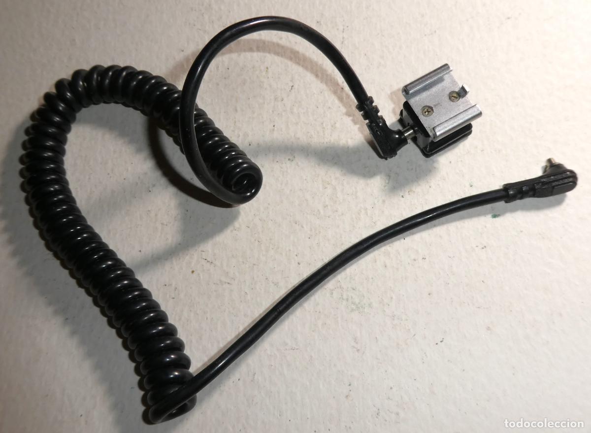 C&aacute;mara de fotos: Cable conector para Flash, desconozco para que c&aacute;mara - Foto 2