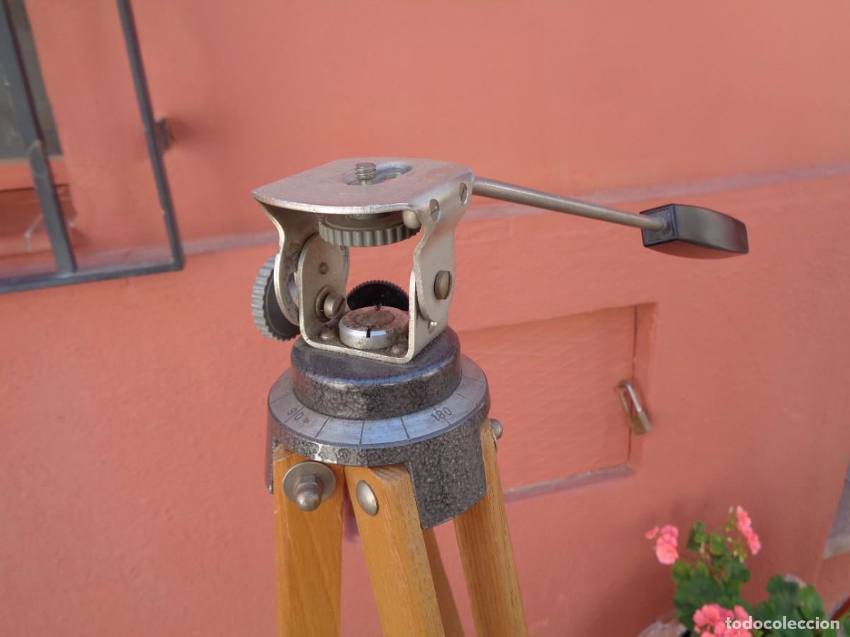 C&aacute;mara de fotos: TRIPODE DE MADERA, ANTIGUA ALEMAN - Foto 2
