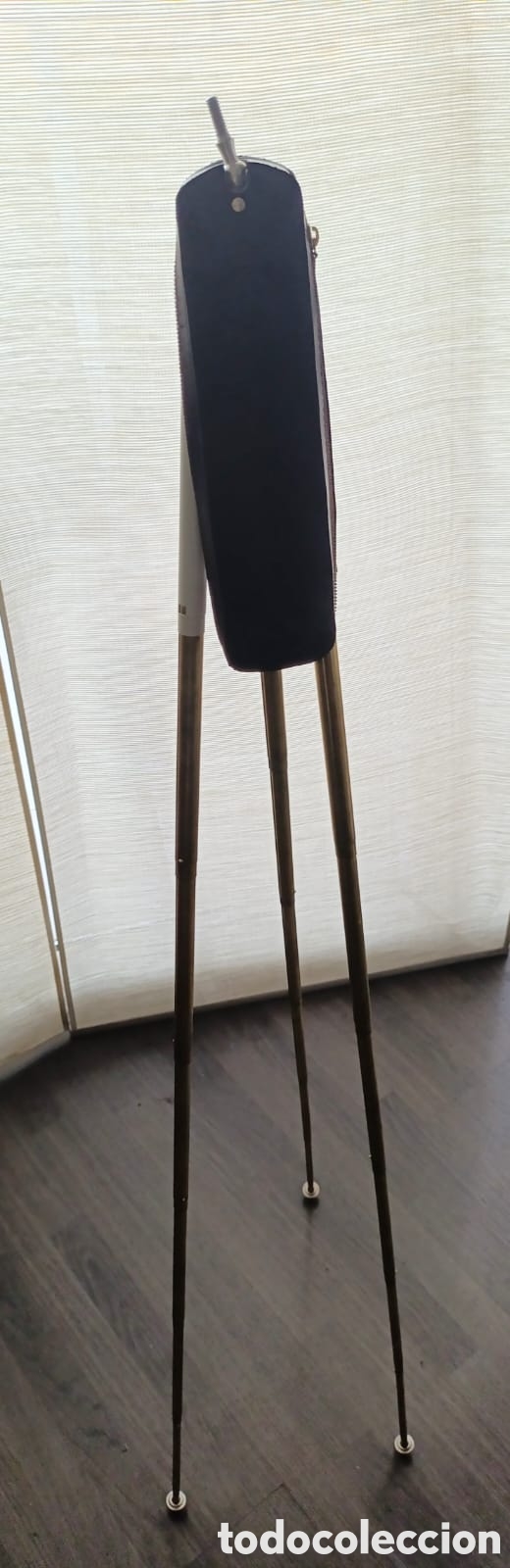 C&aacute;mara de fotos: Antiguo tr&iacute;pode Bilora de lat&oacute;n con funda