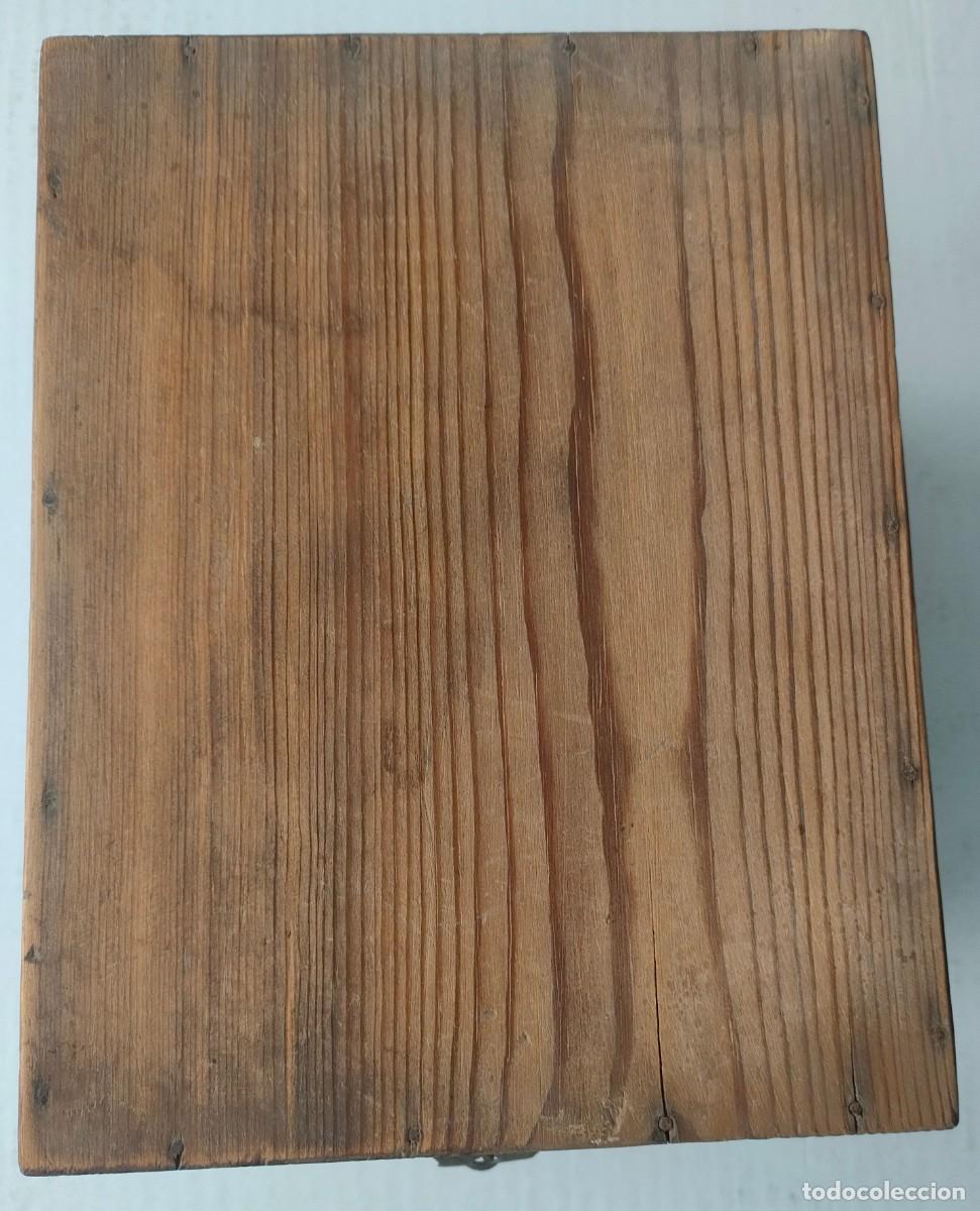 Fotocamere: CAJA DE MADERA PORTA ESTEREOSCOPICAS FORMATO 6 X 13 CM.