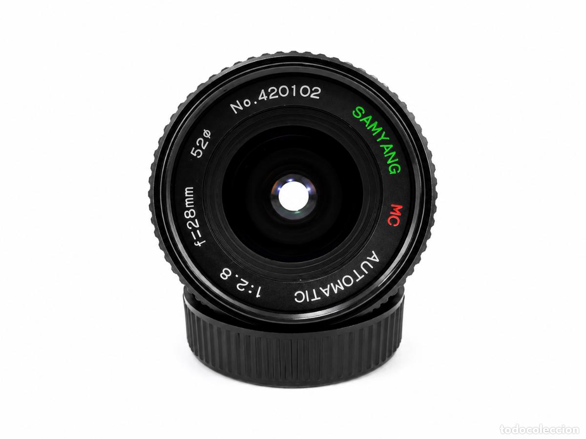 Photo camera: Objetivo Samyang 28mm f/2.8 montura Minolta MD