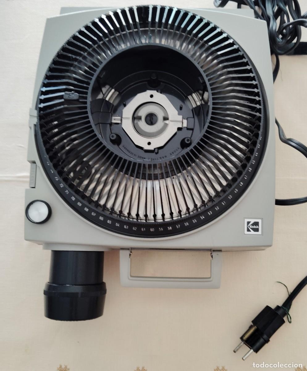 C&aacute;mara de fotos: PROYECTOR DIAPOSITIVAS KODAK EKTAGRAPHIC. USA..EL ENVIO CERTIFICADO ESTA INCLUIDO