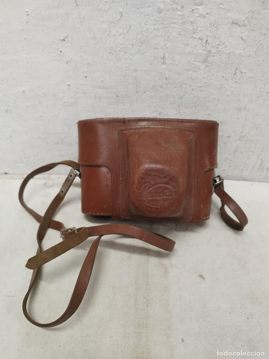 C&aacute;mara de fotos: Antigua funda para camara de fotos.