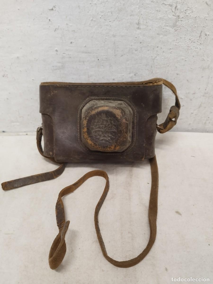 C&aacute;mara de fotos: Antigua funda para camara de fotos.