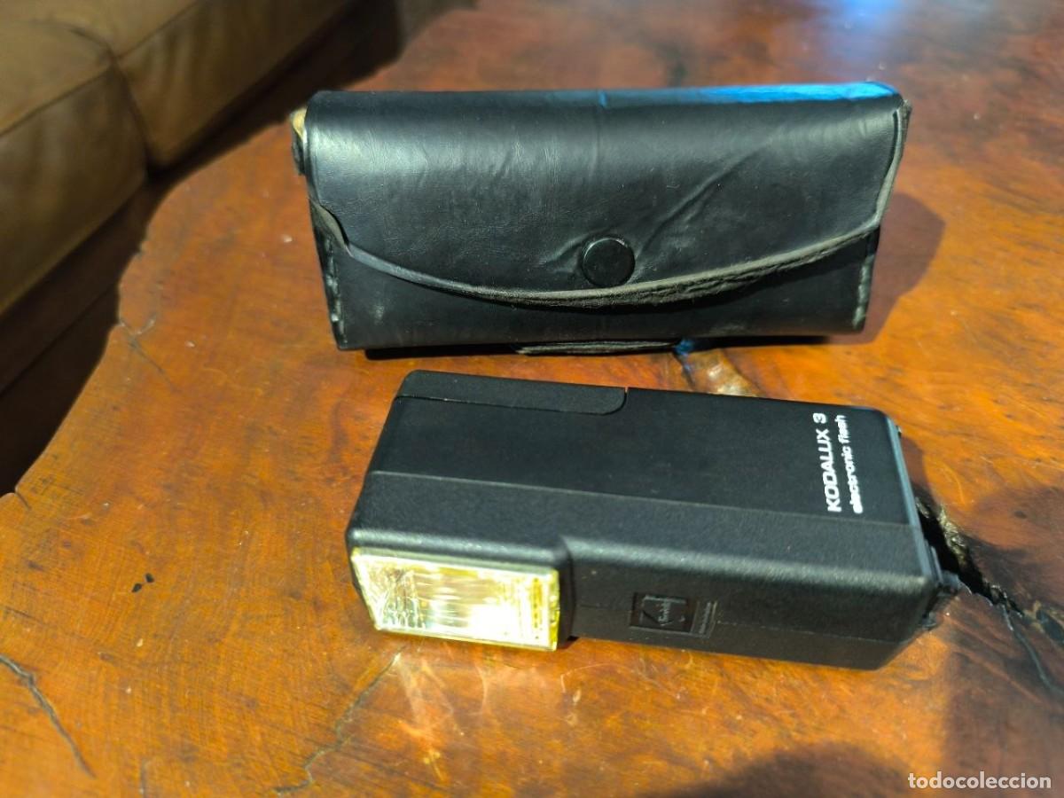 C&aacute;mara de fotos: Flash Electr&oacute;nico - Kodak Kodalux Modelo 3 CON ESTUCHE FUNCIONA