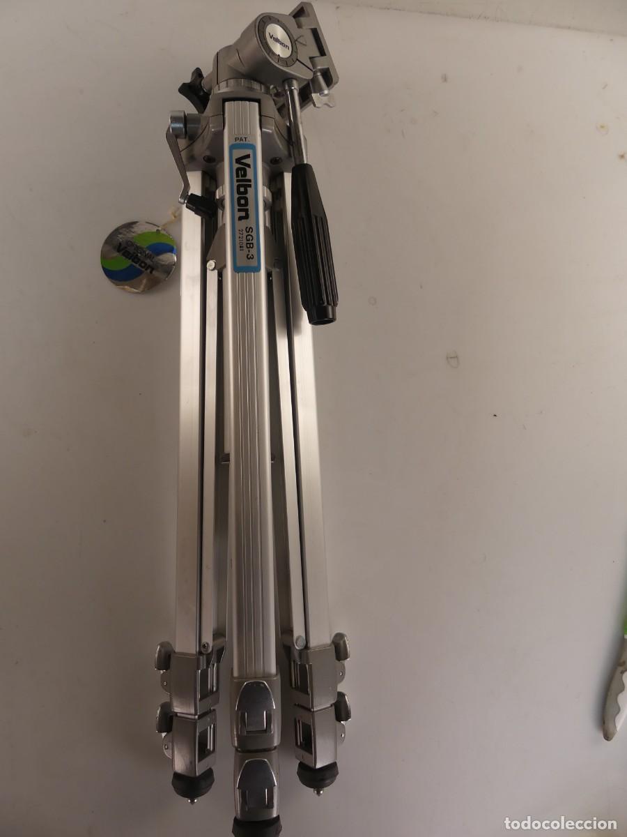 C&aacute;mara de fotos: TRIPODE METALICO MARCA VELBON MODELO SGB-3