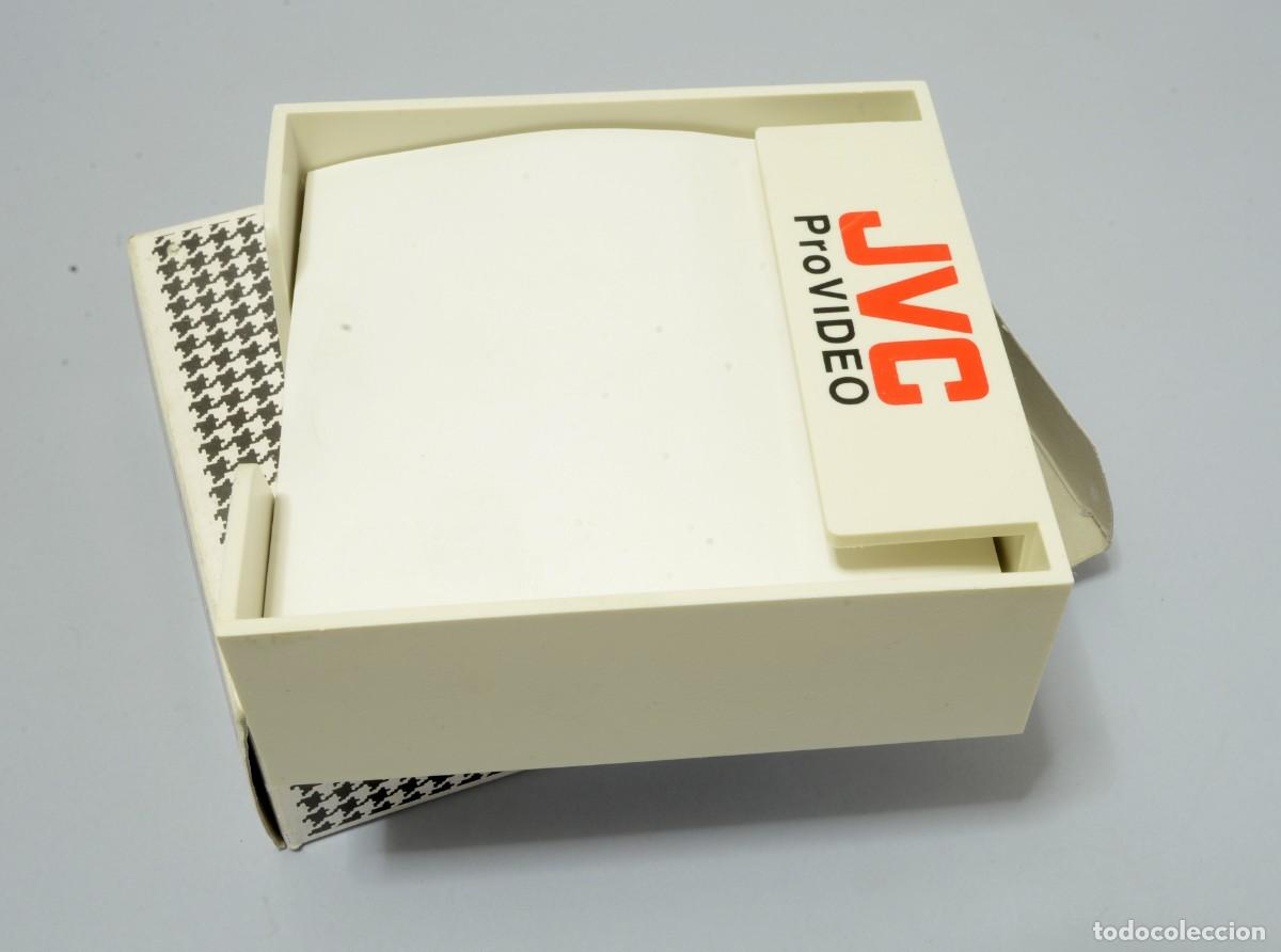 C&aacute;mara de fotos: ESTUCHE PARA NOTAS EN BLANCO JVC ProVideo