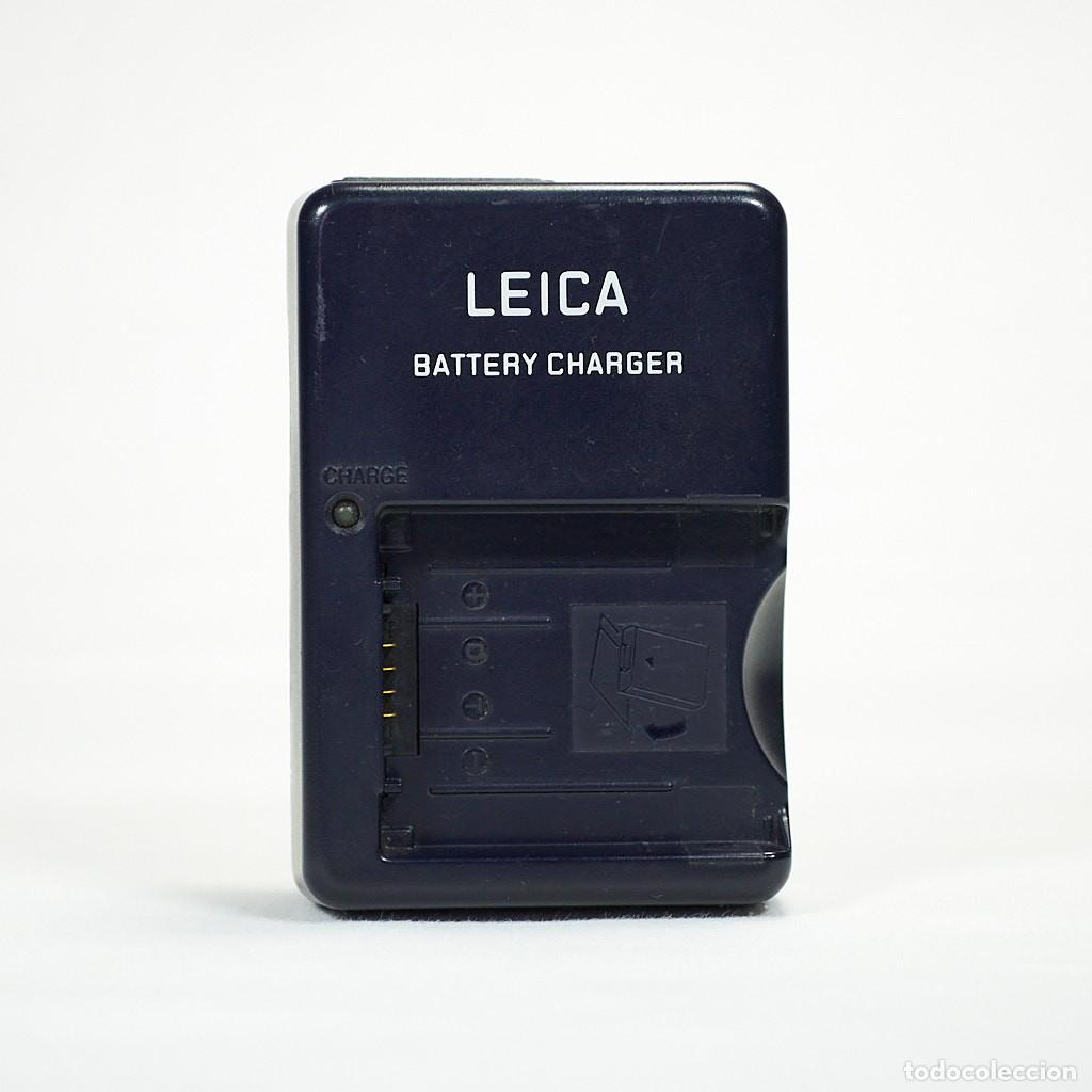 C&aacute;mara de fotos: Cargador original Leica BC-DC5-E para c&aacute;maras serie D-Lux y C-Lux. Excelente Estado