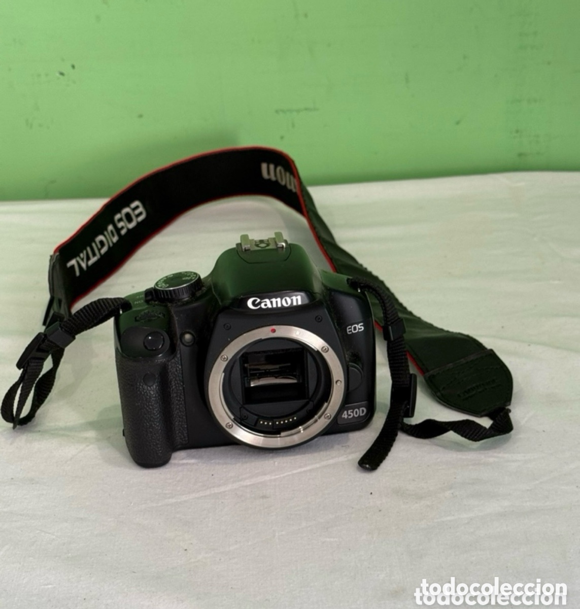 C&aacute;mara de fotos: C&aacute;mara r&eacute;flex digital Canon EOS 450D