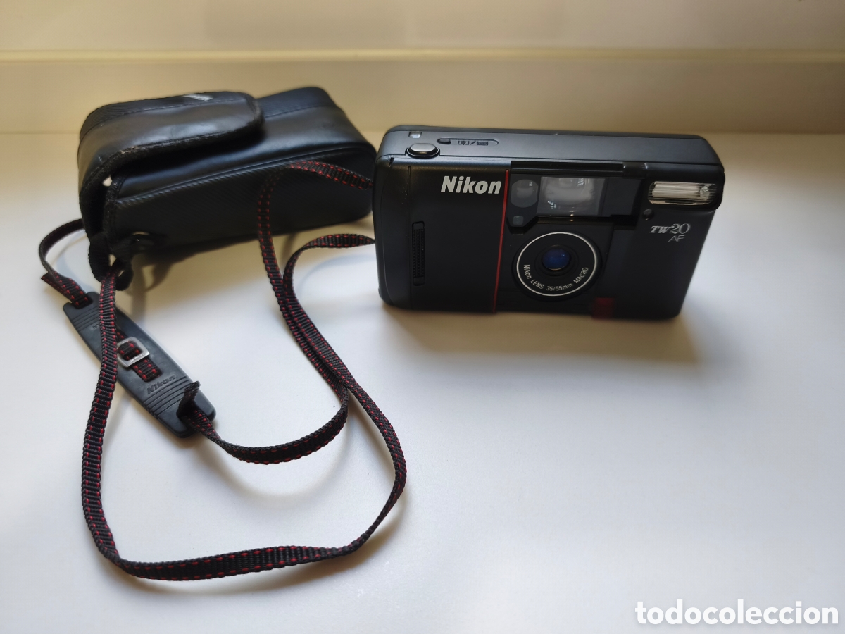 C&aacute;mara de fotos: C&aacute;mara compacta Nikon TW20 AF